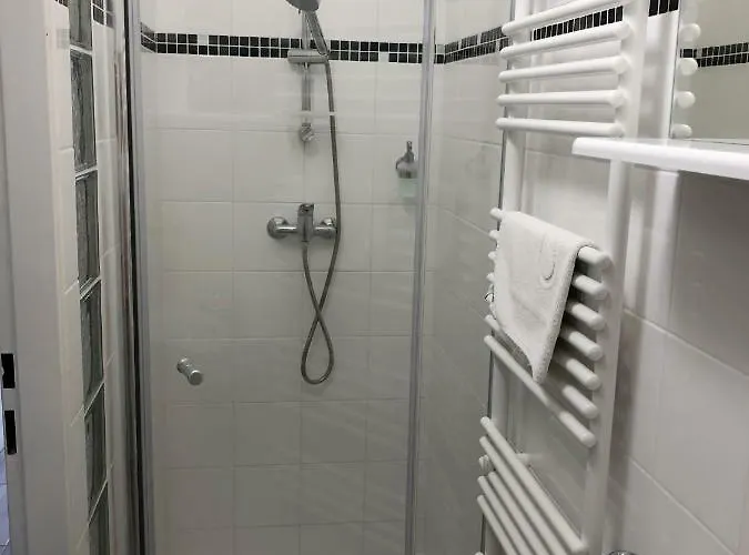 Gregor Hotel 3*